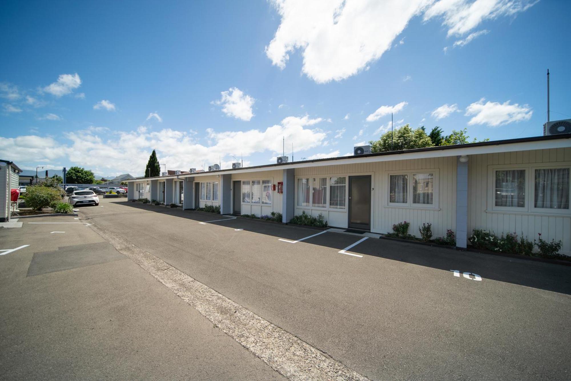 Viking Lodge Motel Tahoraiti Екстериор снимка